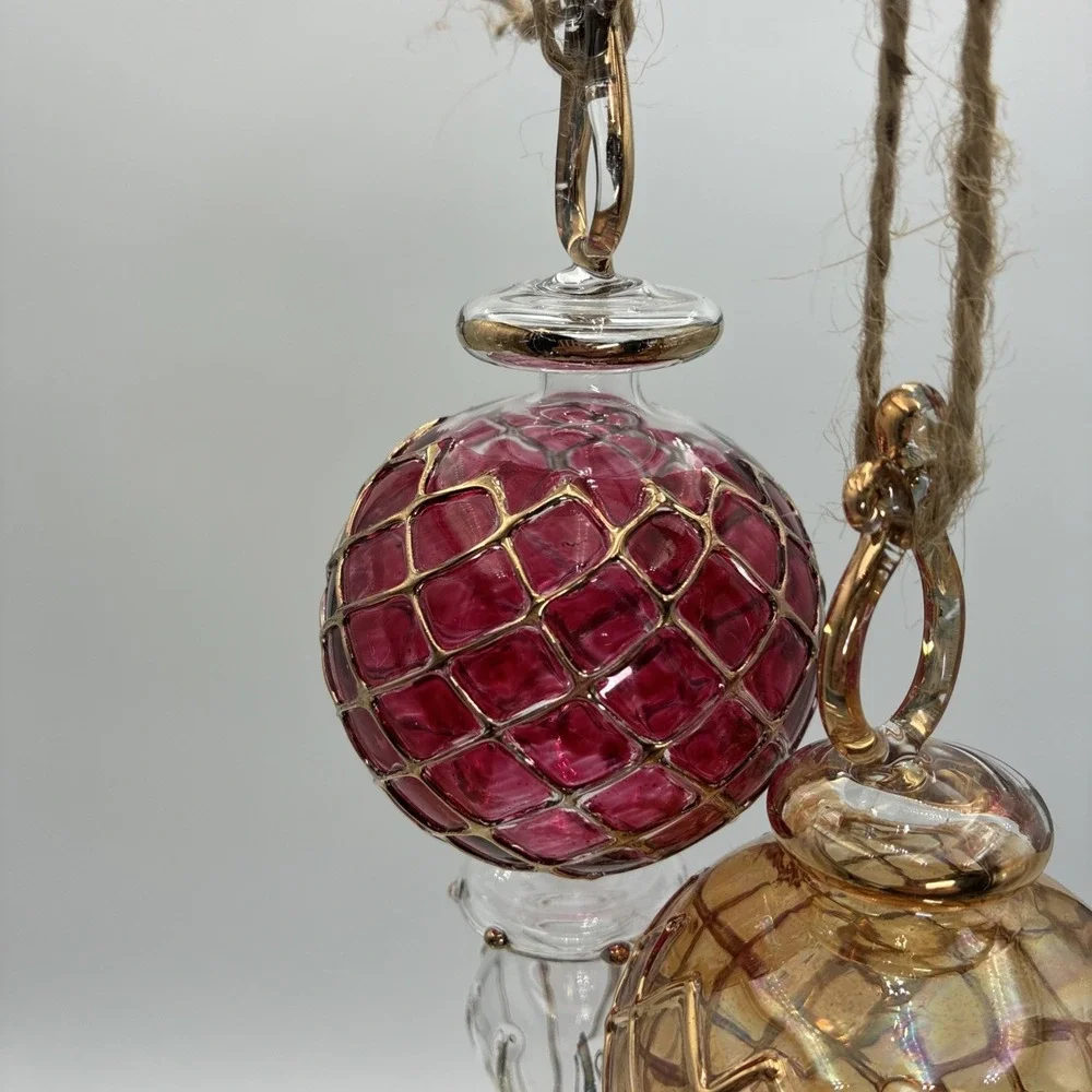 Vintage Hand Blown Glass Finial Christmas Ornaments Red Gold Lattice Set of 2